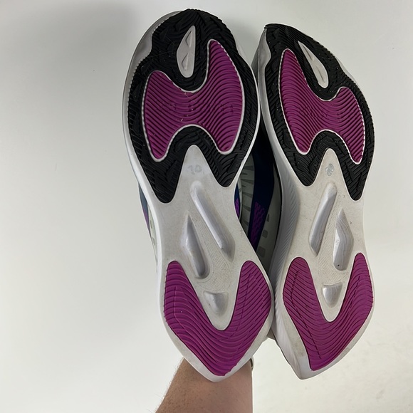 Nike white black blue zoom gravity athletic running shoes women’s size 11 - Picture 8 of 9